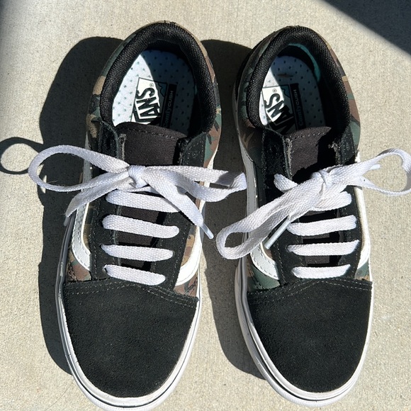 Black and camo vans size 3 kids - Picture 3 of 6